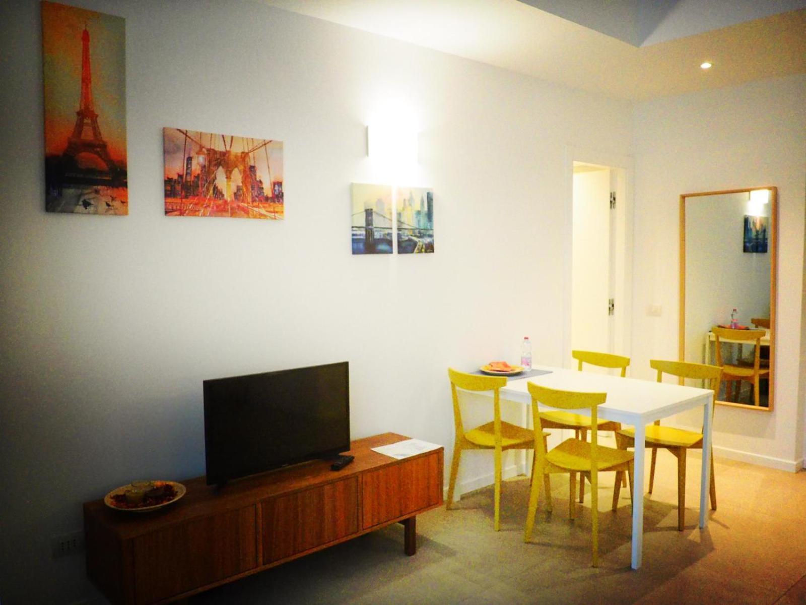 Appartement Smile House. Intero Trilocale 15 Min. Dal Centro *